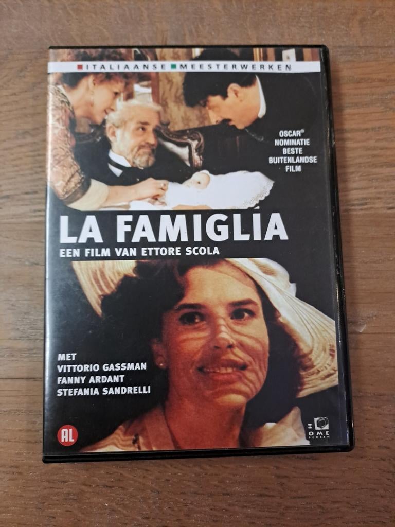 dvd, La Famiglia  - Ettore Scola, Cd's en Dvd's, Alle leeftijden, Ophalen of Verzenden, Zo goed als nieuw, Drama