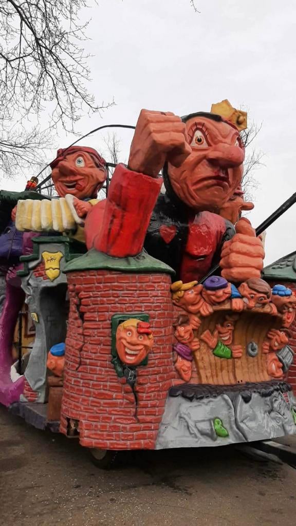 Dans marieke trainster gezocht  in parkstad, Ophalen of Verzenden, Zo goed als nieuw