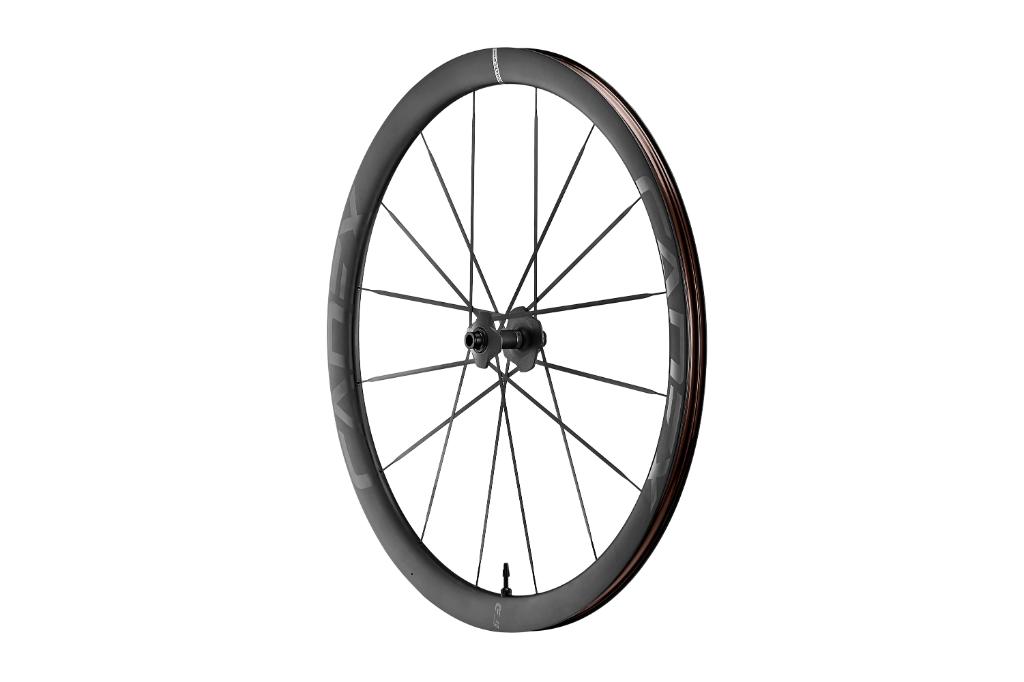 Cadex max 40  Complete set  2899,00, Verzenden