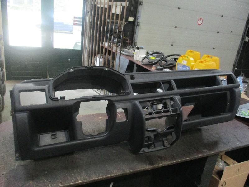Dashboard Ford Fiesta 3 (1994-01/1995-12), Auto-onderdelen, Gebruikt, Henry-Ford-Straße  1, Köln 50735, , Duitsland, Ford-Werke GmbH