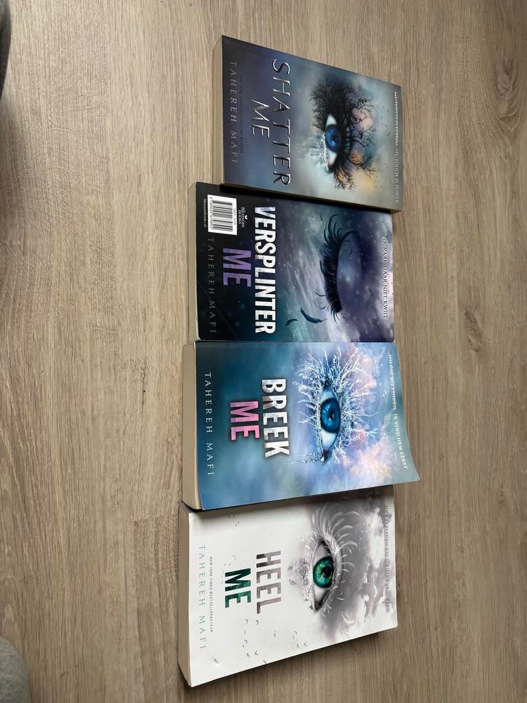 Vrees Me Boekenserie - Tahereh Mafi, Boeken, Verzenden, Zo goed als nieuw, Nederland