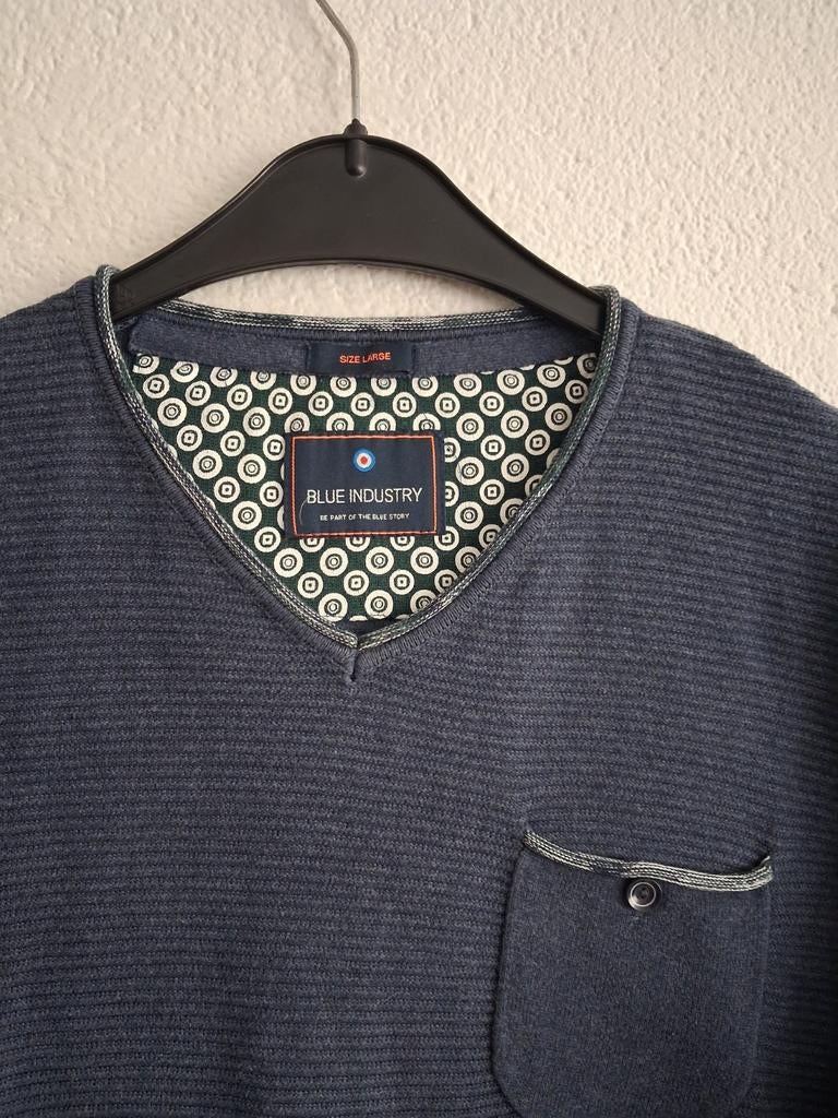 BLUE  Industry  Trui Maat L, Ophalen of Verzenden, Zo goed als nieuw, Maat 52/54 (L), Blauw