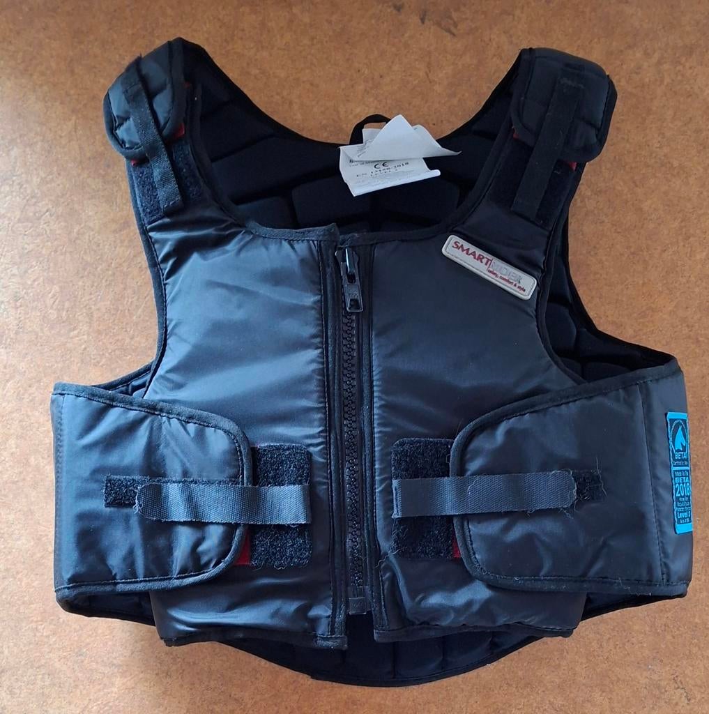 Rug/Bodybeschermer. Zwart. Kind. Maat L, Ophalen of Verzenden, Zo goed als nieuw, Springen