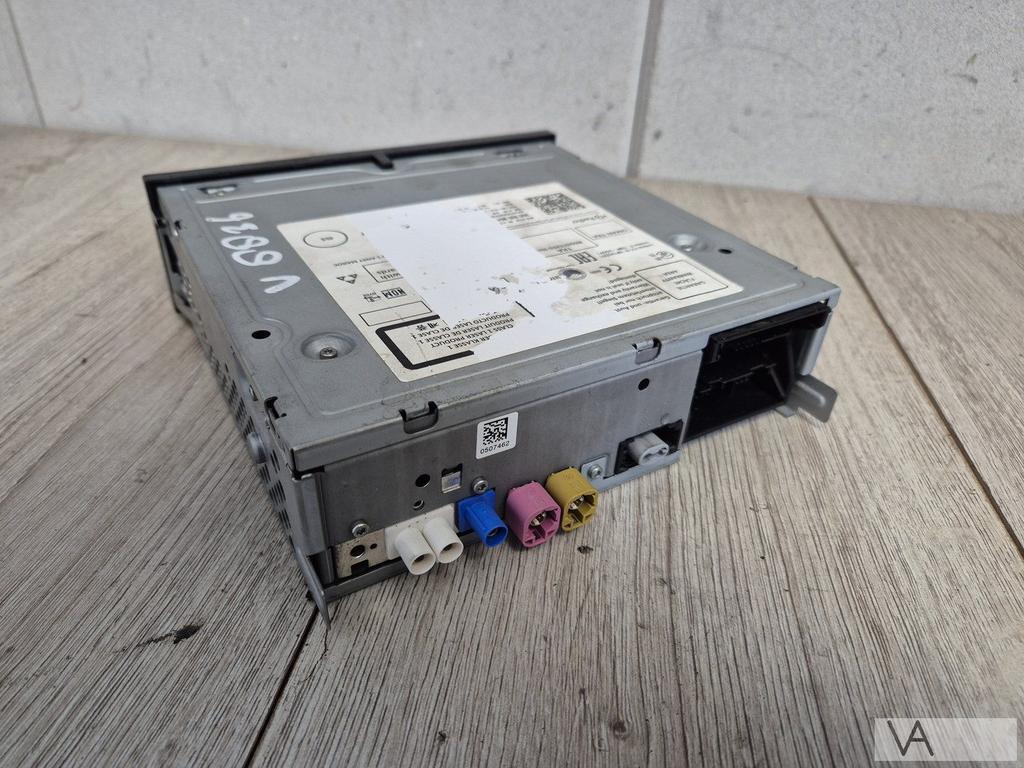 VW Golf 7 2012 - 2017 navigatie radio module 3q0035864 €200, Auto-onderdelen, Gebruikt, -, Volkswagen, -