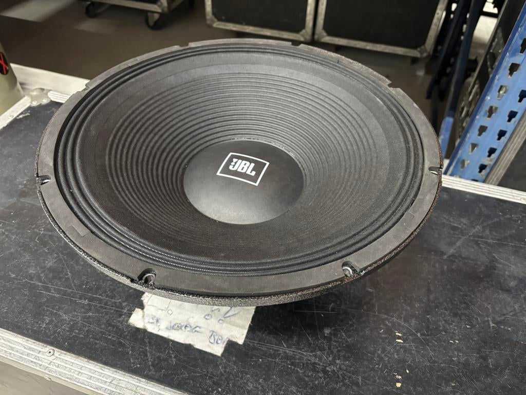 JBL (Selenium) 18sws1100 18 inch laagdriver, Audio, Tv en Foto, Luidsprekers, Ophalen of Verzenden, Zo goed als nieuw, 120 watt of meer