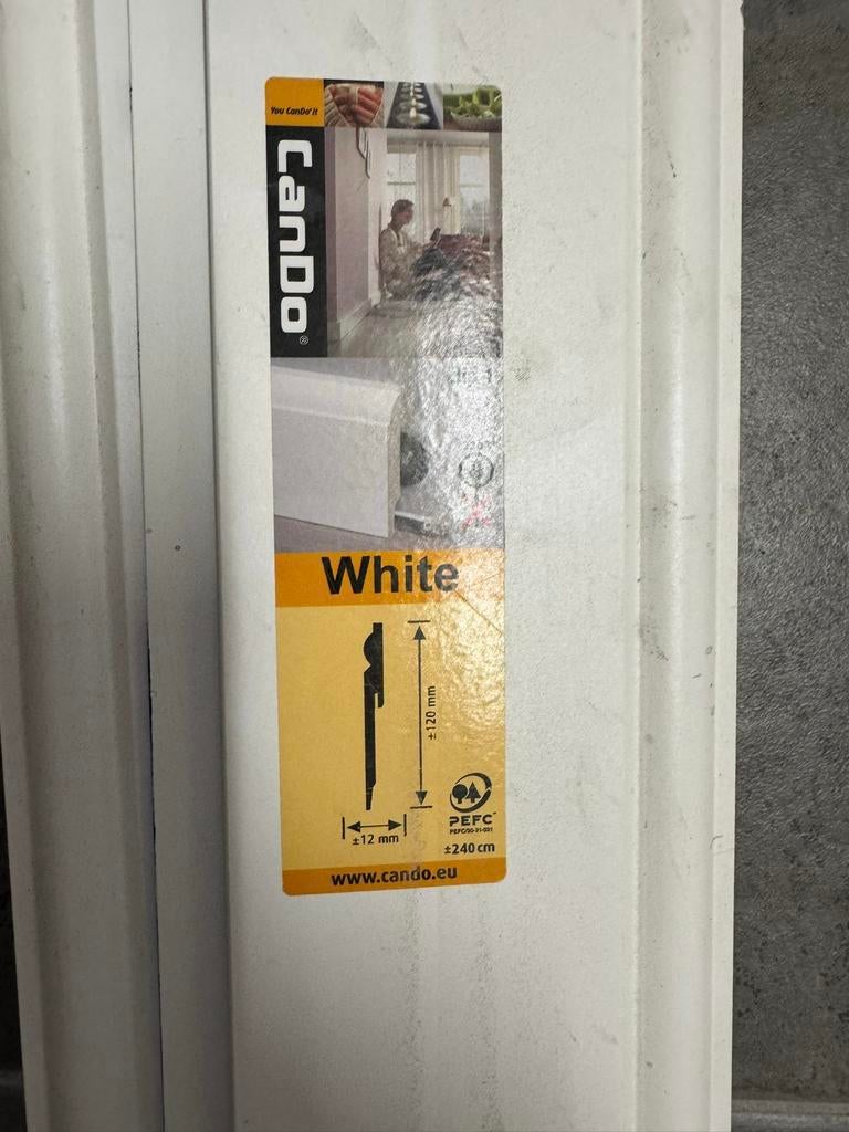 CanDo witte MDF plinten x6. 240 cm – 120 mm hoog, Ophalen, Zo goed als nieuw, Mdf, 200 tot 250 cm