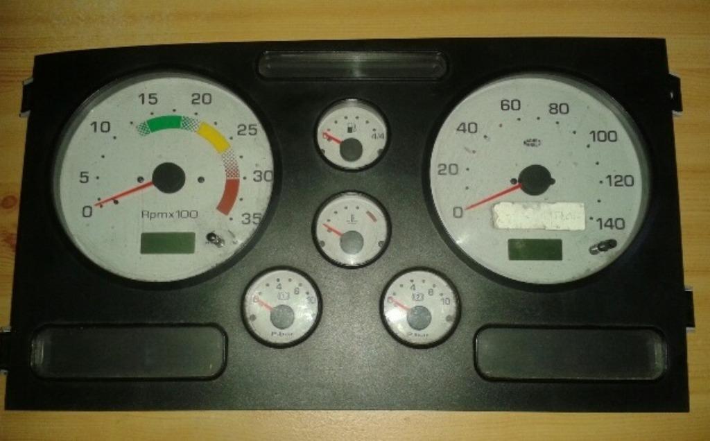 Km teller Nissan ATLEON herstel instrument, Ophalen of Verzenden, Gebruikt, Nissan