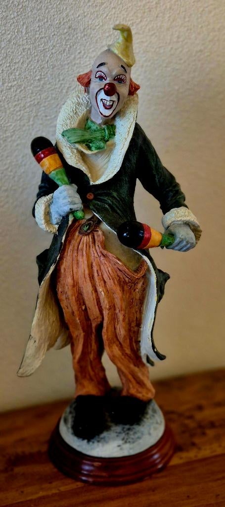 Jun Asilo beeld nr 1 van een clown. collectors item, Verzamelen, Beelden en Beeldjes, Ophalen of Verzenden, Zo goed als nieuw