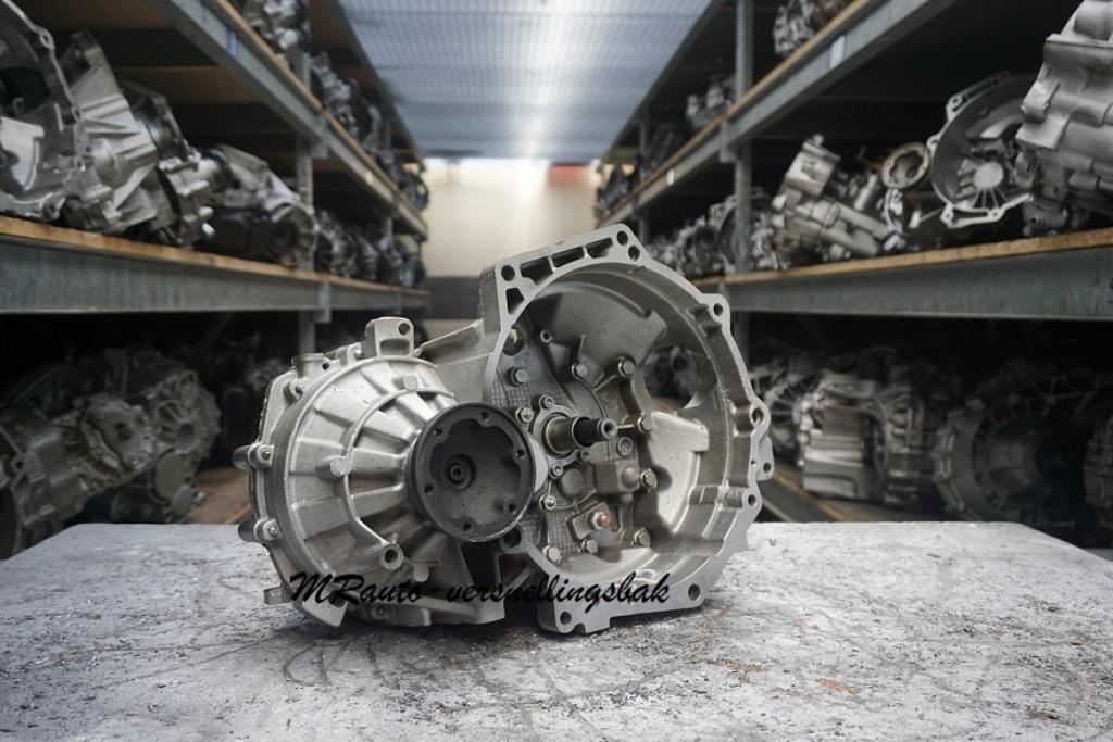 Versnellingsbak Audi A3 VW Golf 7 Touran 1.6 TDI 6-Bak PTU, Ophalen of Verzenden, Gereviseerd, Audi