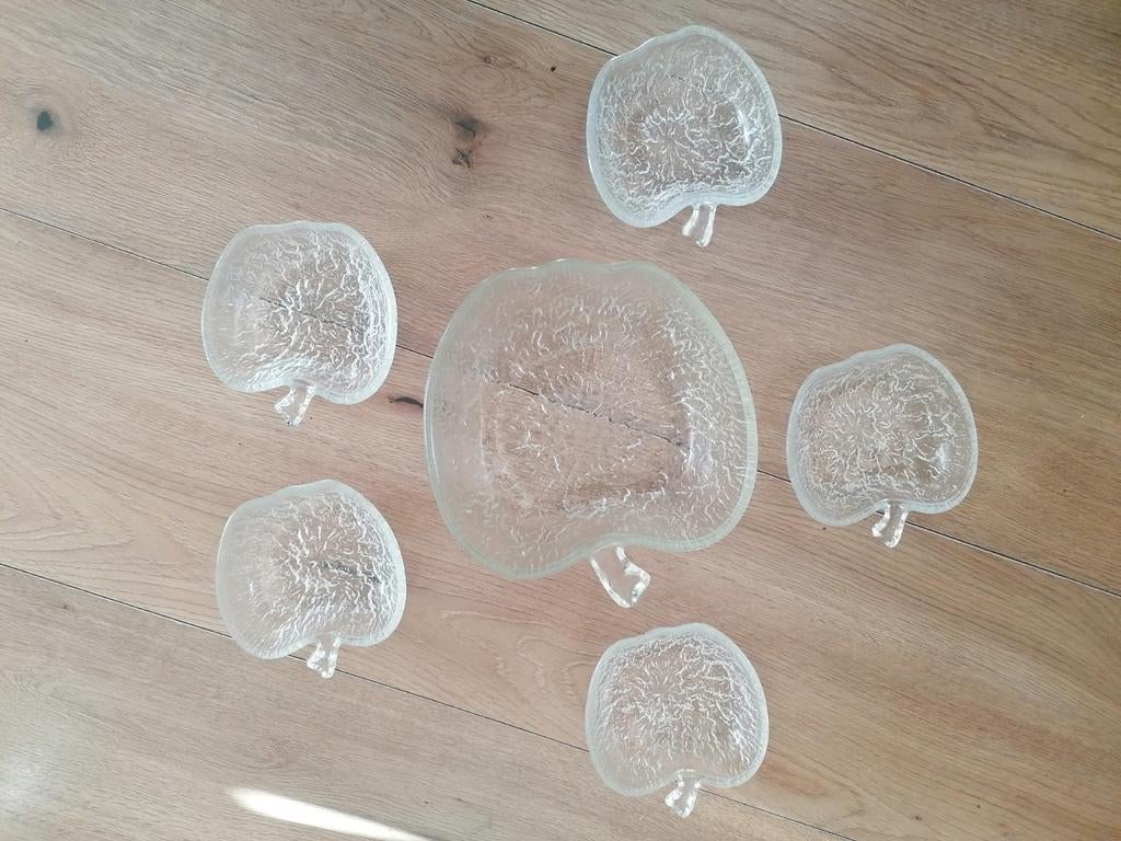 Glazen appel schalen, Ophalen of Verzenden, Overige stijlen, Glas, Schaal of Schalen