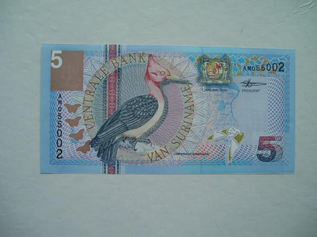 1366. Suriname, 5 gulden 2000 UNC Red-necked Woodpecker., Verzenden, Zuid-Amerika, Los biljet