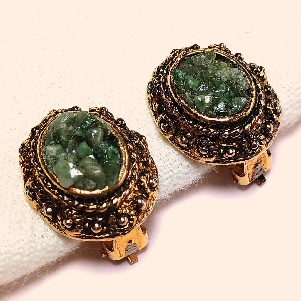 Vintage ovale jade oorbellen clips goudkleurig jaren '70-'80, Overige materialen, Verzenden, Zo goed als nieuw, Met edelsteen