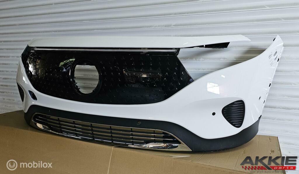 Mercedes EQB bumper H243 urban progress, Ophalen of Verzenden, Gebruikt, Voor, Bumper