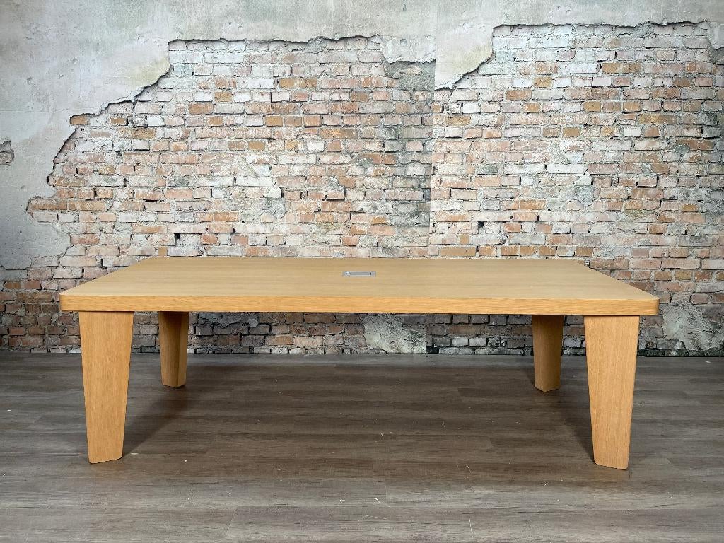 Muuto vergadertafel hout bij TheReSales, Huis en Inrichting, Ophalen, 100 tot 150 cm, Design, 200 cm of meer