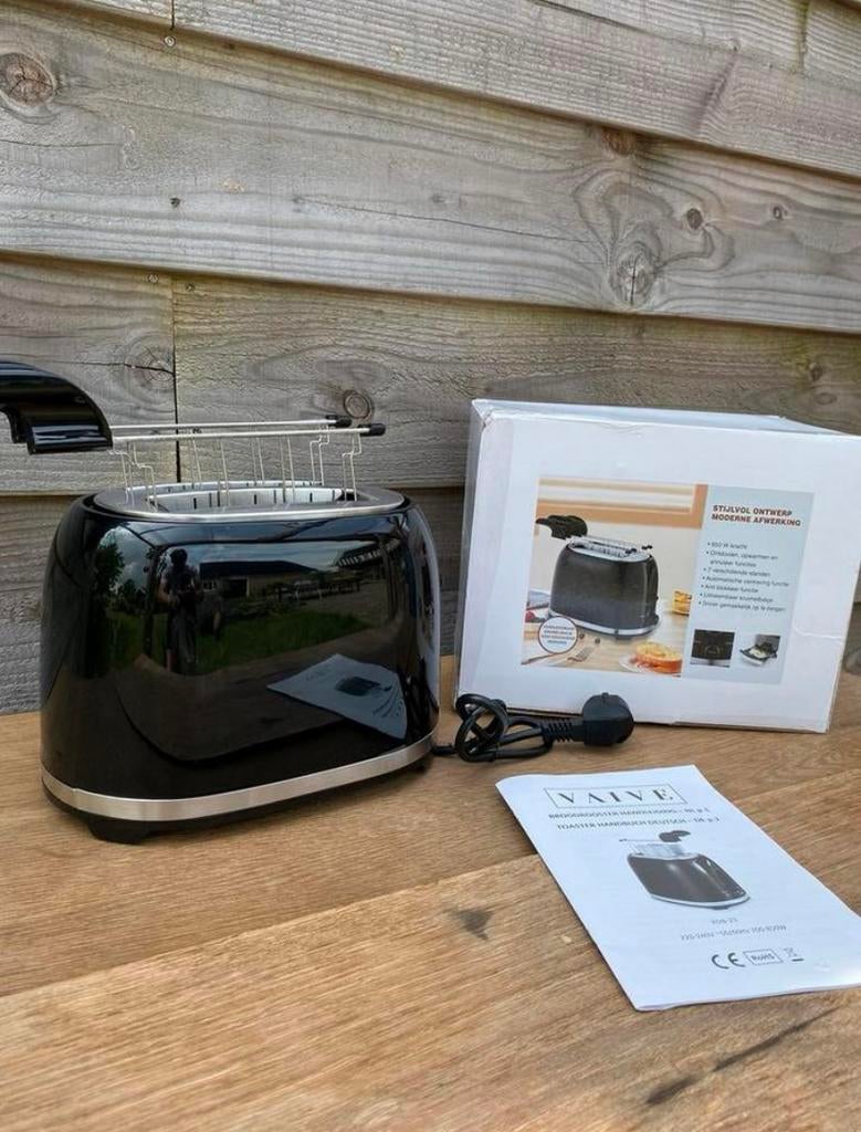 Nieuwe Broodrooster + Tosti klemmen, Ophalen of Verzenden, Zo goed als nieuw, Uitneembare kruimellade