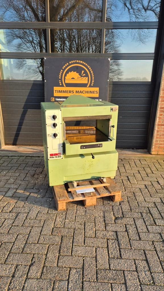 SAC RS530 vandiktebank elektrische hoogte twee uitvoerwalsen, Ophalen