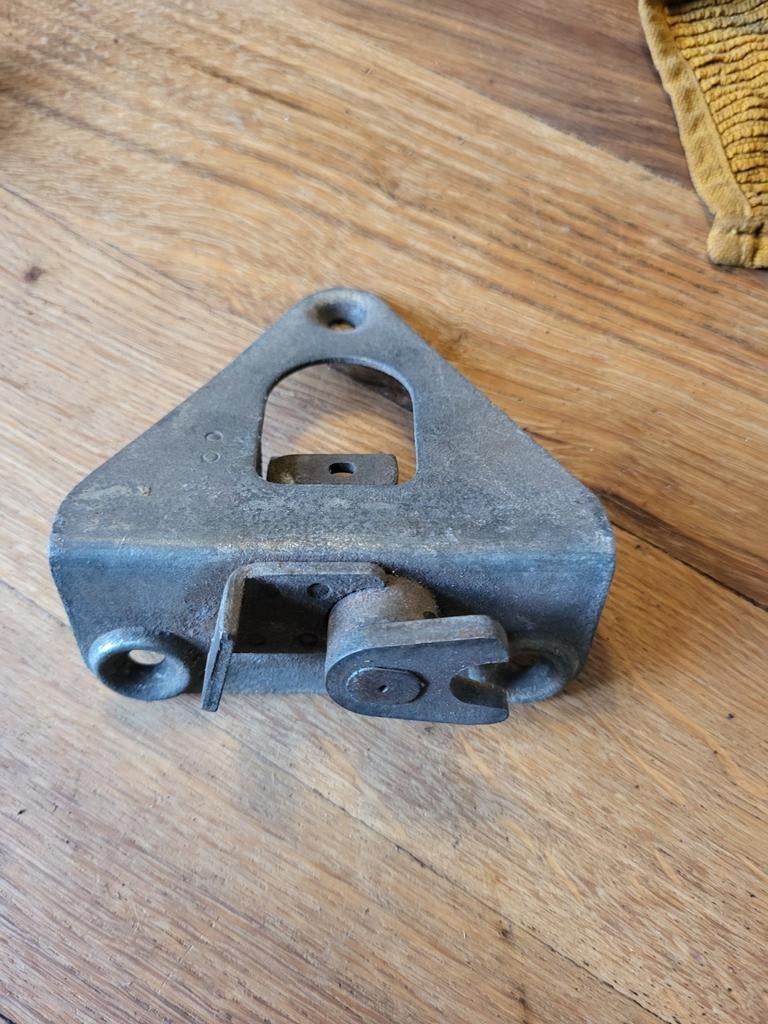VW type 2 T1 spijlbus achterklep sluiting <63, Ophalen of Verzenden, Achterklep
