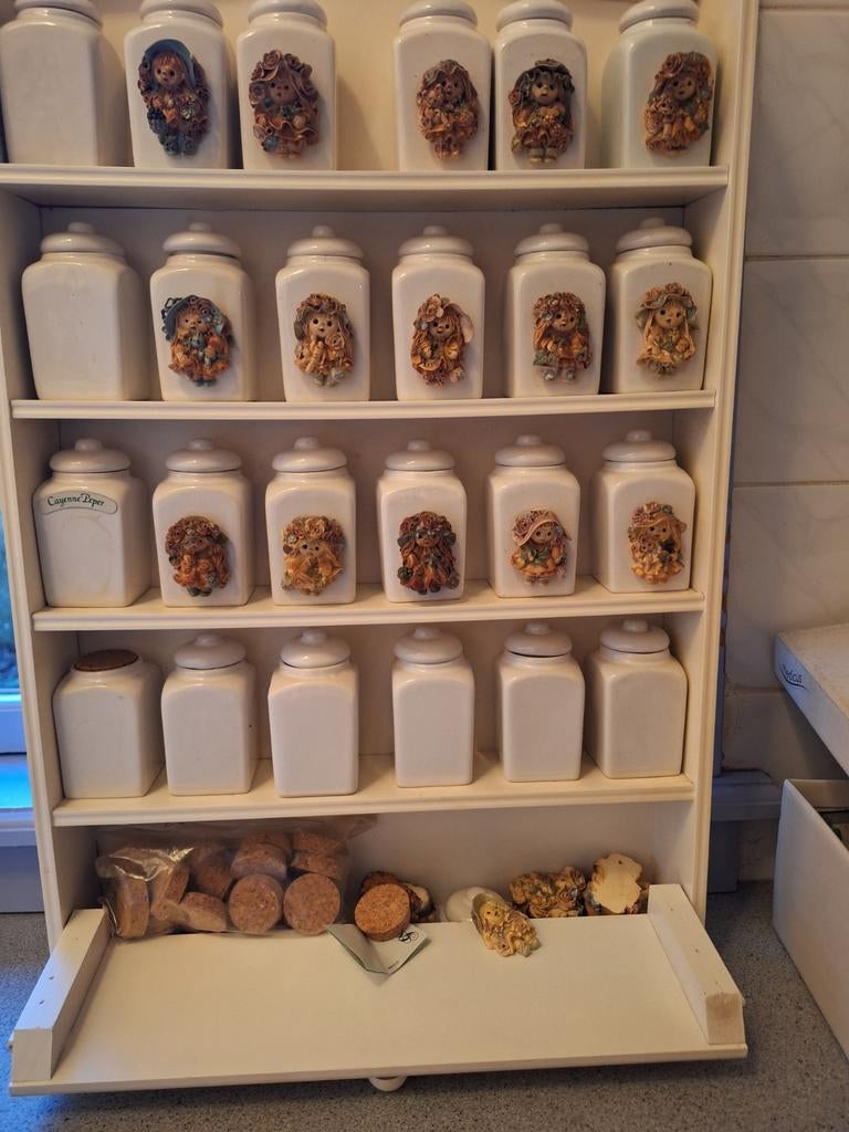 Goldina kruidenpotjes, Ophalen