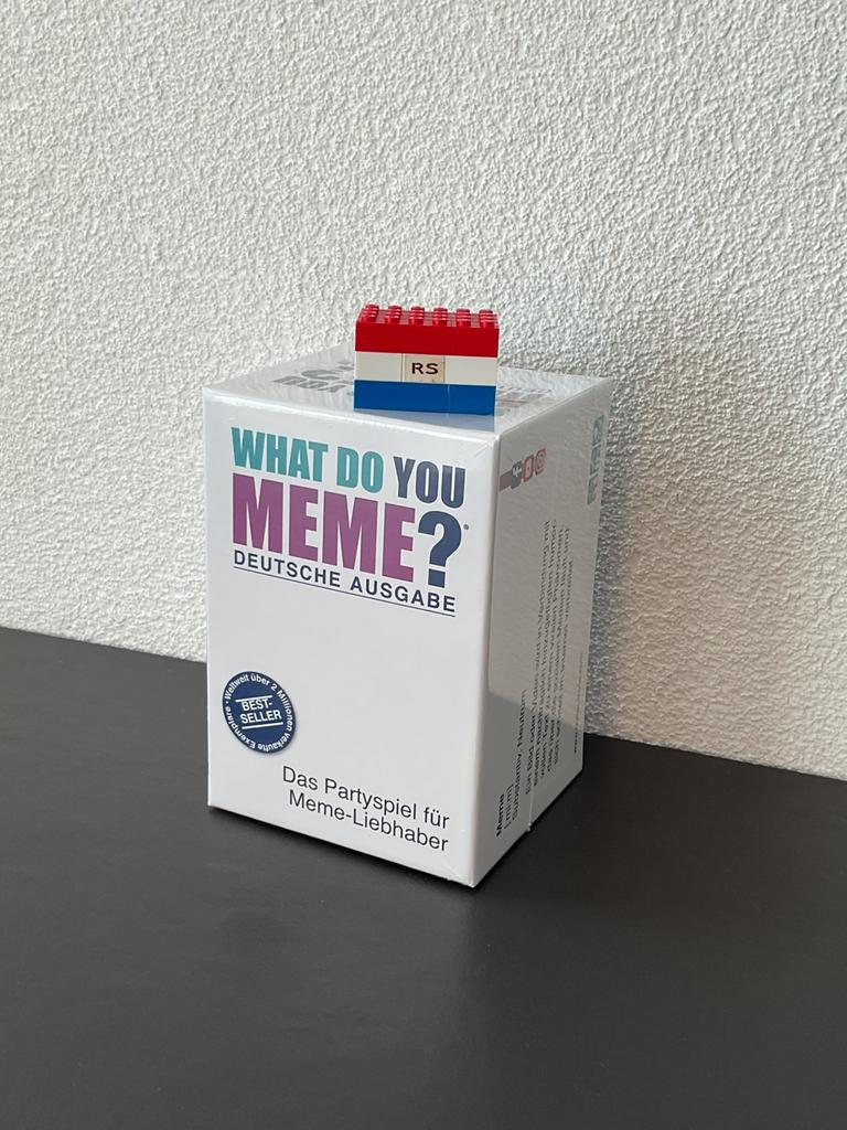 What do you Meme? | Deutsche Ausgabe, Hobby en Vrije tijd, Gezelschapsspellen | Bordspellen, Ophalen of Verzenden, Nieuw