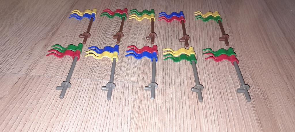 Lego ridders kasteel lansen vlaggen 6085 6086 6090 6073 zgan, Ophalen of Verzenden, Zo goed als nieuw, Complete set, Lego