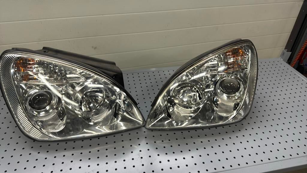 Originele koplampen Kia carens, Ophalen of Verzenden, Kia