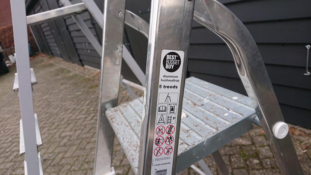 Huishoudtrappen Diverse Merken —> 5,- per trede/plateau, Ophalen, Gebruikt, Trap, Opvouwbaar of Inschuifbaar