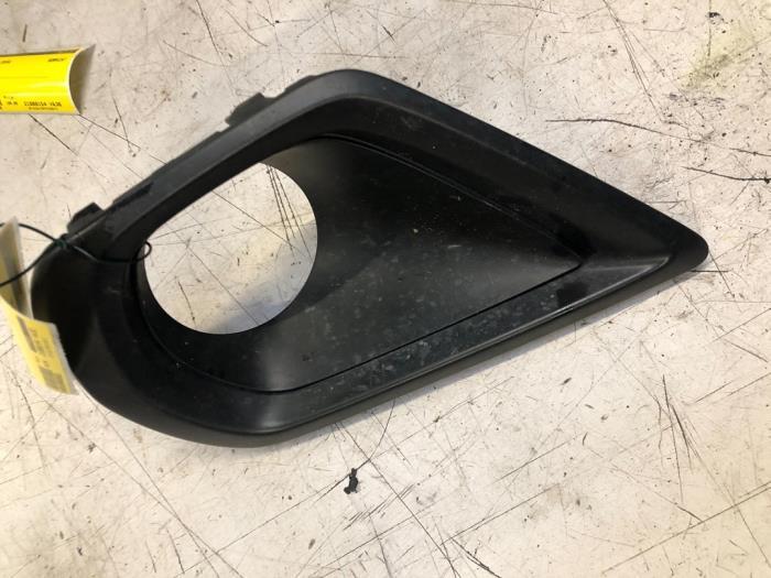 Afdekplaat mistlamp links van een Subaru Forester, Subaru, Gebruikt, -, -