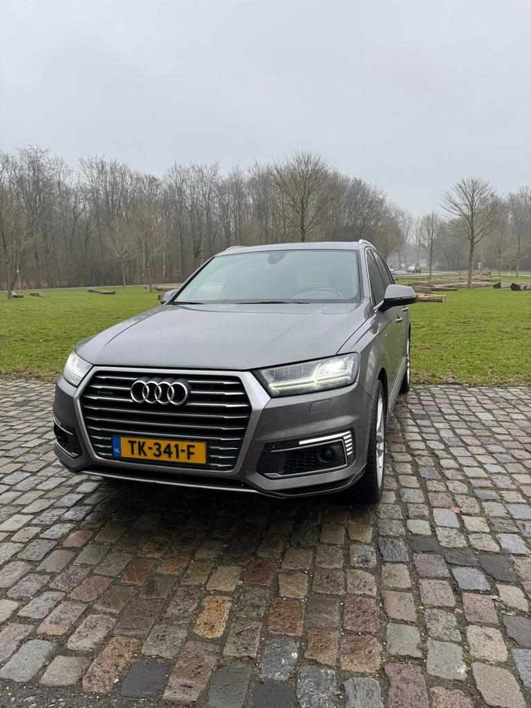 Audi Q7 3.0 TDI 374pk V6 E-tron Quattro SPORT Tiptronic 2016, Auto's, Audi, Automaat, Zwart, Plug-in hybride, Dealer onderhouden