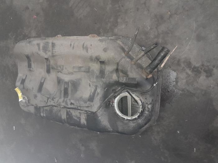 Tank van een Suzuki Kizashi, Gebruikt, -, -, Ophalen of Verzenden