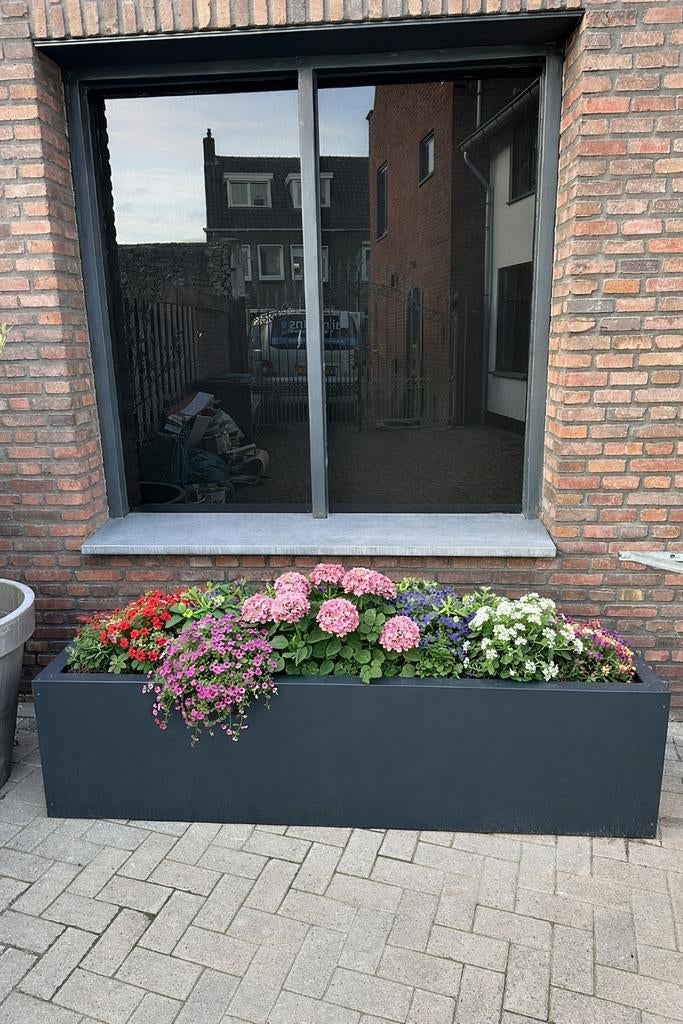 Stalen plantenbak diverse afm. Bijv. 60x60xH60 Vanaf 125euro, Tuin en Terras, Bloembakken en Plantenbakken, Ophalen, Zo goed als nieuw
