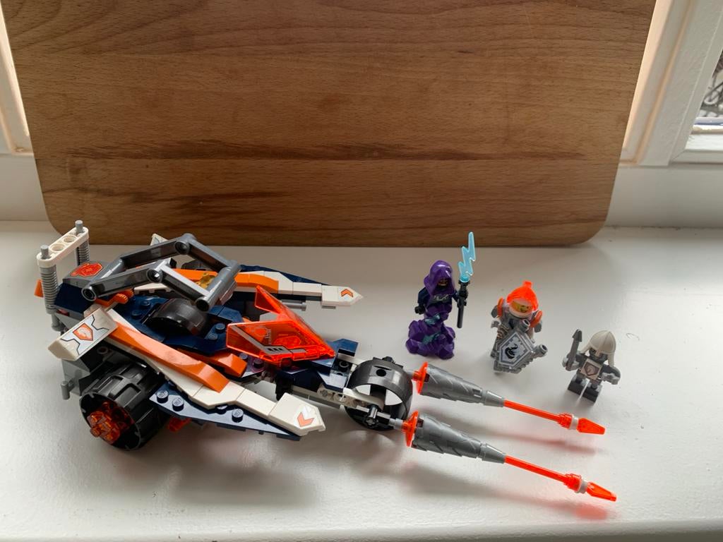 Lego nexo night 70348 Lance’s doublejouster, Ophalen of Verzenden, Zo goed als nieuw, Complete set, Lego