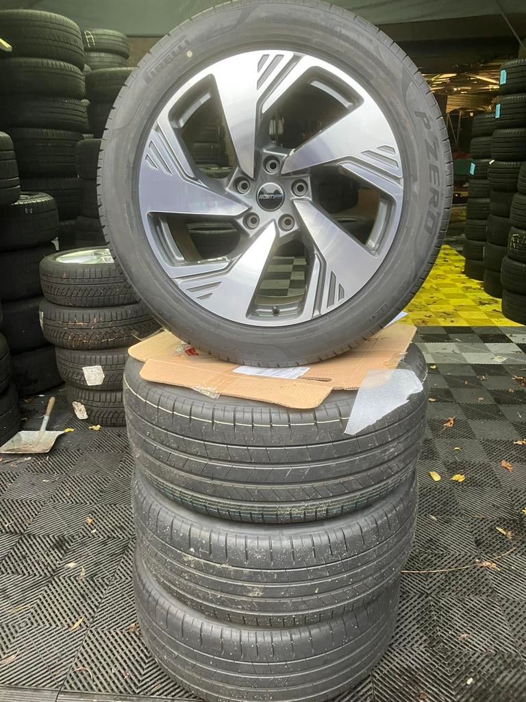 20 inch originele Audi Q6 / SQ6 velgen met zomerbanden NIEUW, Ophalen, Audi, 255 mm, Banden en Velgen