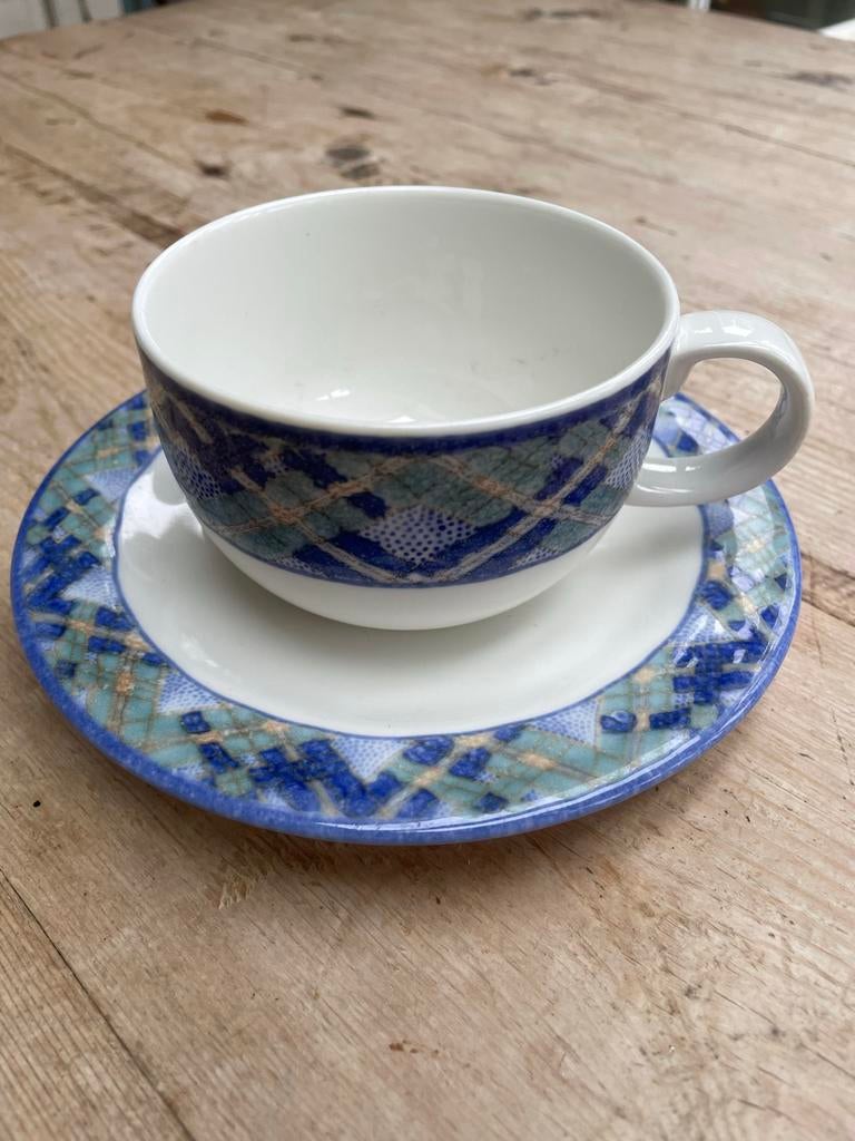 3x Kop en Schotel Royal Doulton Glen Ora, Ophalen of Verzenden, Zo goed als nieuw, Overige stijlen, Kop(pen) en/of Schotel(s)