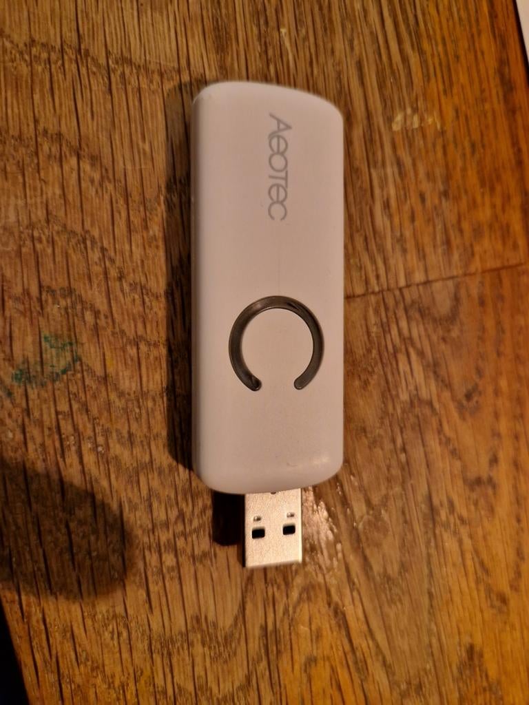 Aeotec Z-Stick Gen5+ Z-Wave Plus Controller 868.42 MHz, Computers en Software, WiFi-versterkers, Gebruikt, Ophalen of Verzenden