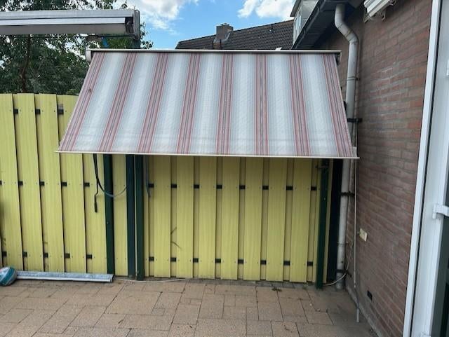 ZONNESCHERMEN, Tuin en Terras, Zonneschermen, Gebruikt, Uitvalscherm, Minder dan 150 cm, Minder dan 250 cm, Ophalen