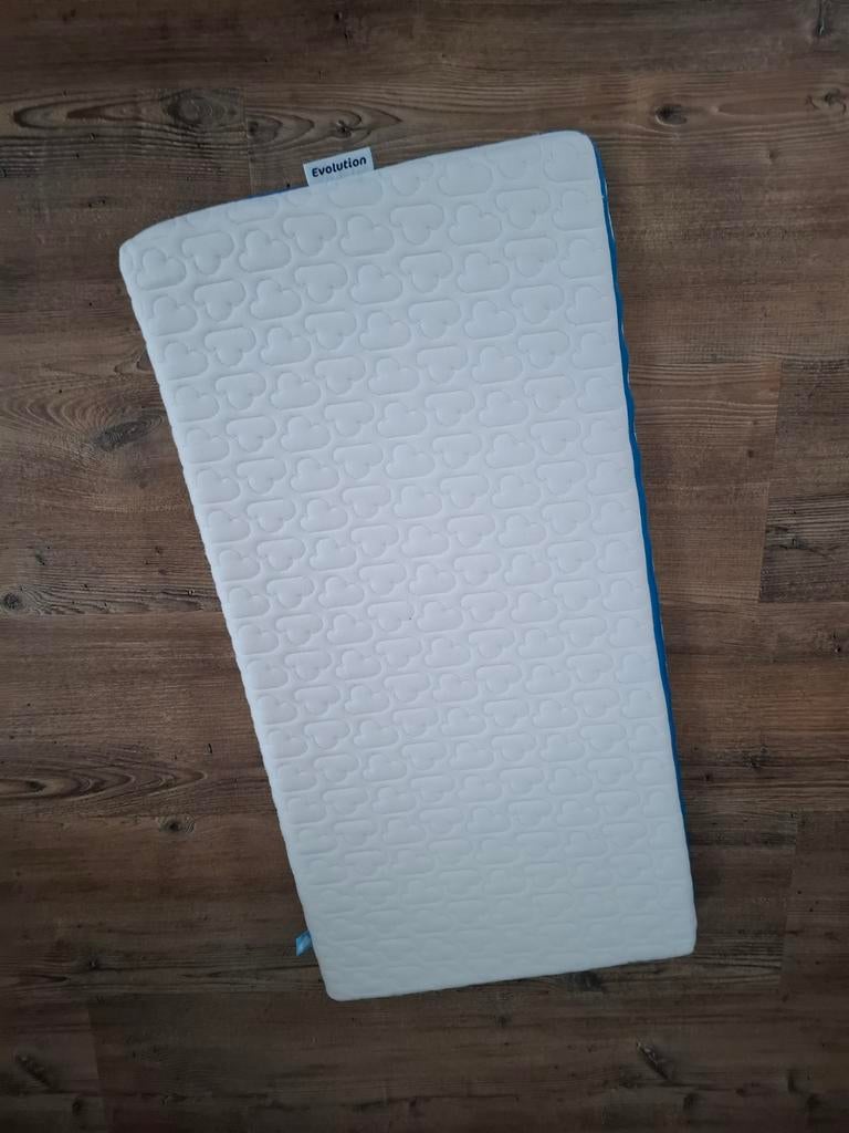 Aerosleep evolution matras 40x80 cm, Kinderen en Baby's, Babywiegjes en Ledikanten, Ophalen, Gebruikt, Ledikant