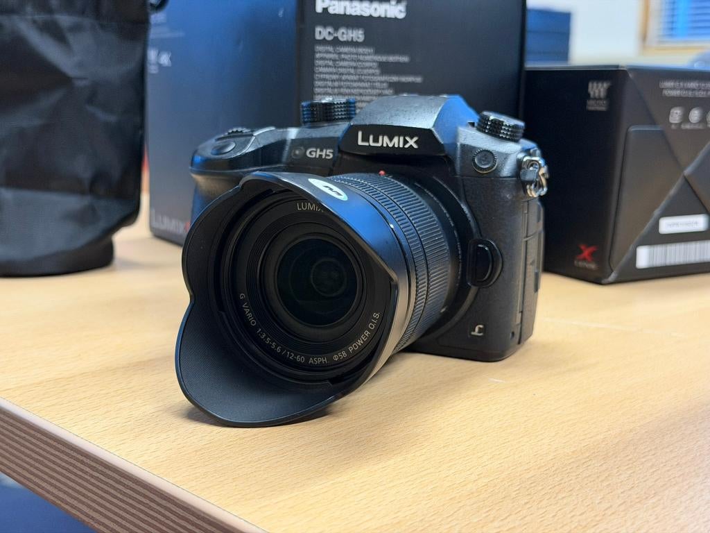 Systeemcamera Panasonic GH5 + 12-60mm kit lens + extra's, Audio, Tv en Foto, Fotocamera's Digitaal, 20 Megapixel, Gebruikt, Ophalen of Verzenden