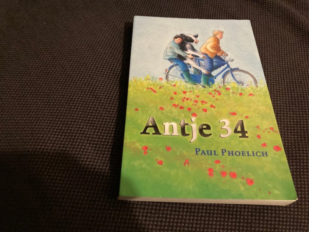 🌷 Antje 34 - Paul Phoelich, Ophalen of Verzenden, Zo goed als nieuw