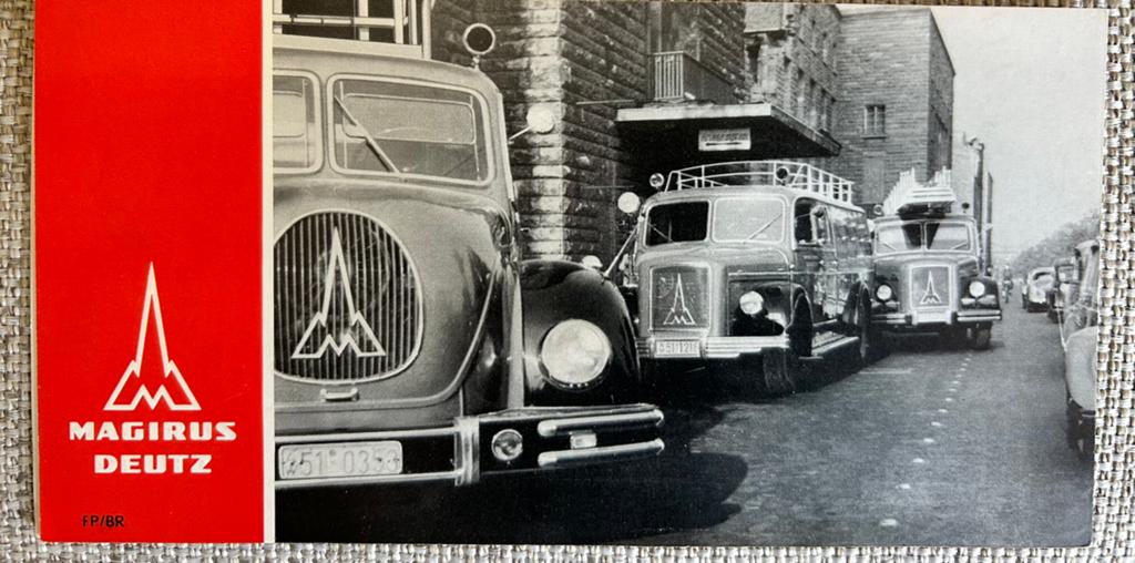 Magirus deutz folders klein formaat, Verzenden, Gelezen