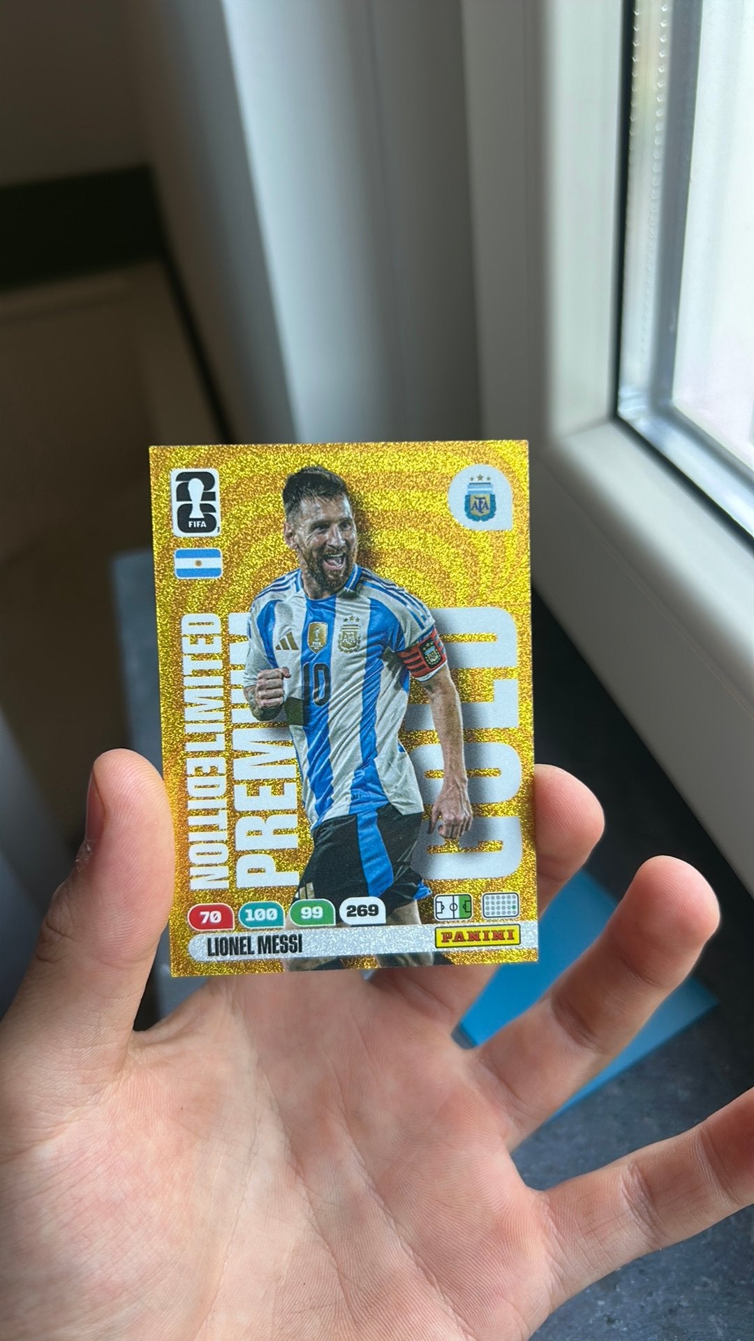 Messi, Ophalen, Zo goed als nieuw