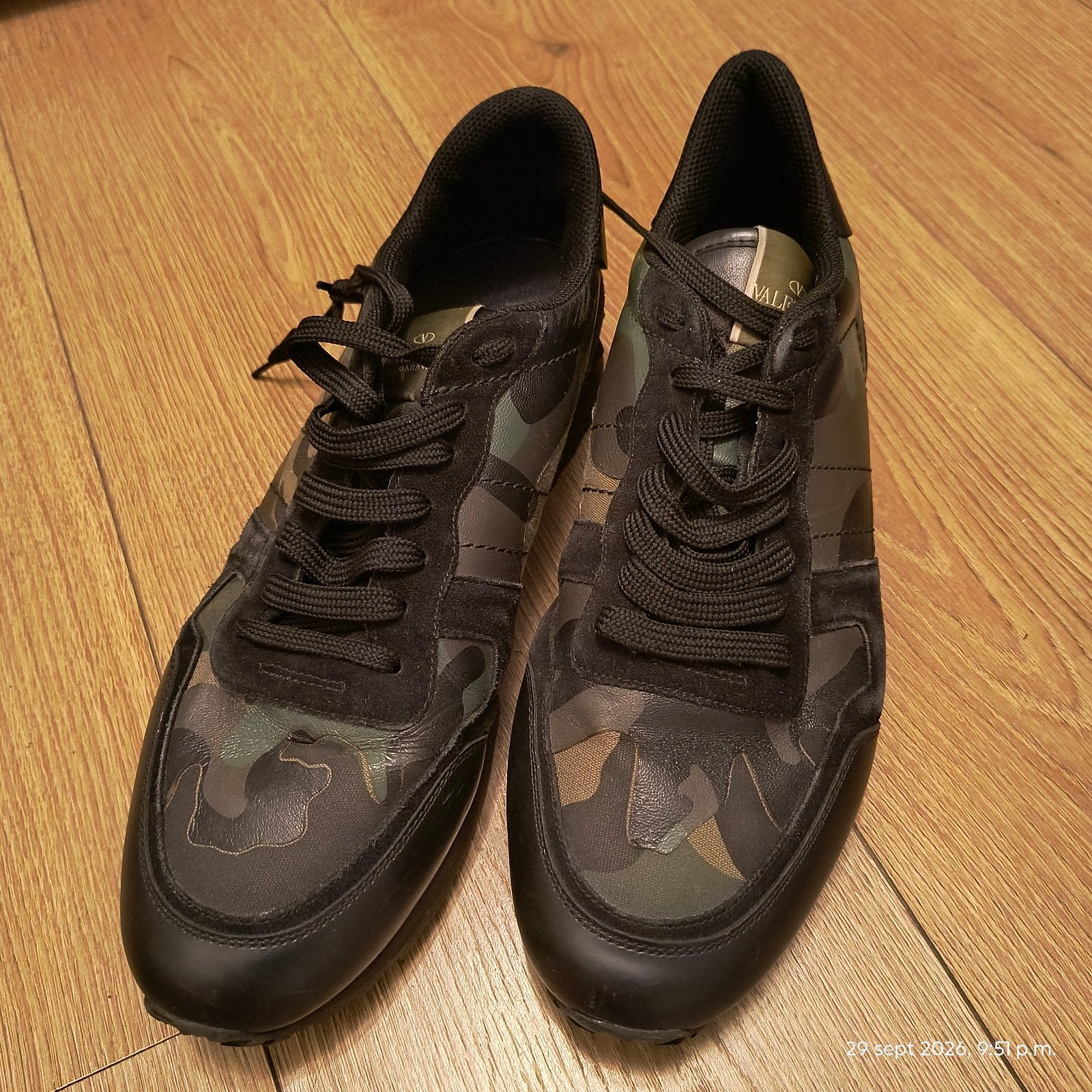 Valentino Garavani Camouflage Sneakers Maat 46, Kleding | Heren, Overige kleuren, Valentino Garavani, Ophalen of Verzenden, Sneakers of Gympen