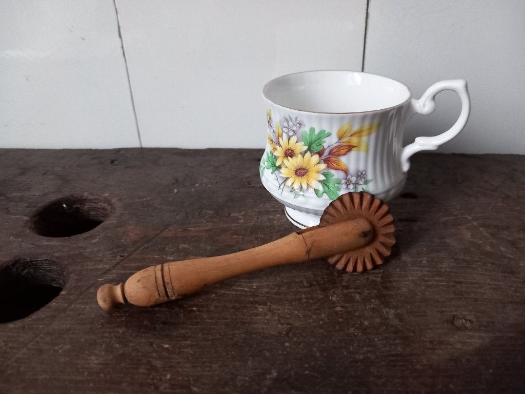 leuk oud radeerwieltje, vintage, hout, brocante, Ophalen of Verzenden