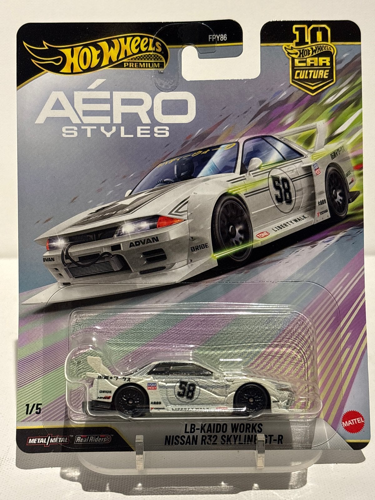Hot Wheels Premium LB-Kaido Works Nissan R32 Skyline GT-R