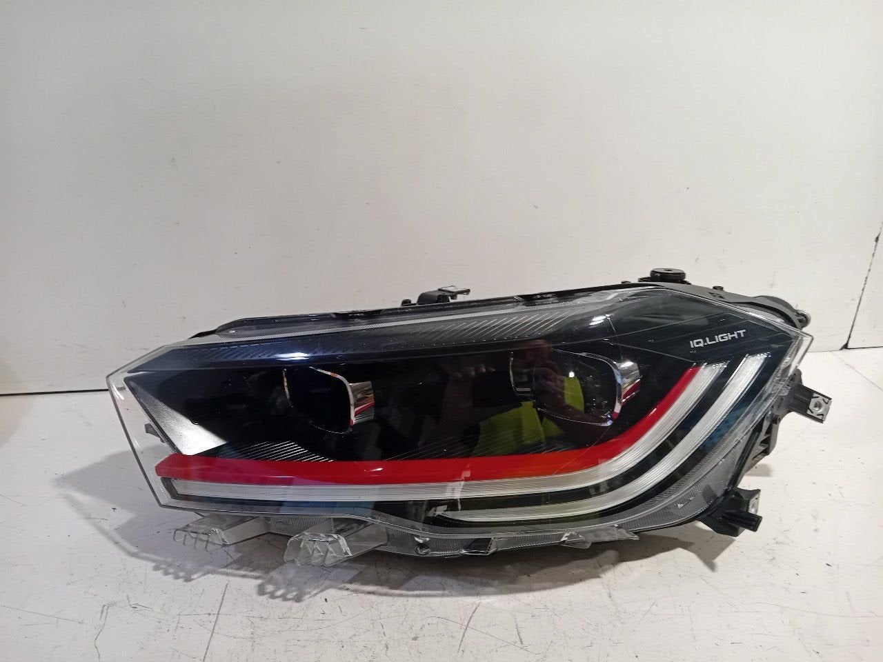 Koplamp links Volkswagen Polo, Onderdelen@venauto.nl, Van der Ven Autorecycling B.V., Gebruikt, Ettenseweg 76, 4706 PB Roosendaal, The Netherlands