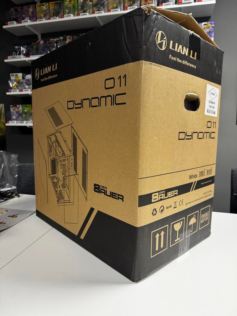 Lian Li O11 Dynamic Midi Tower PC Behuizing Wit - Nieuw!, Computers en Software, Computerbehuizingen, Ophalen of Verzenden, Nieuw