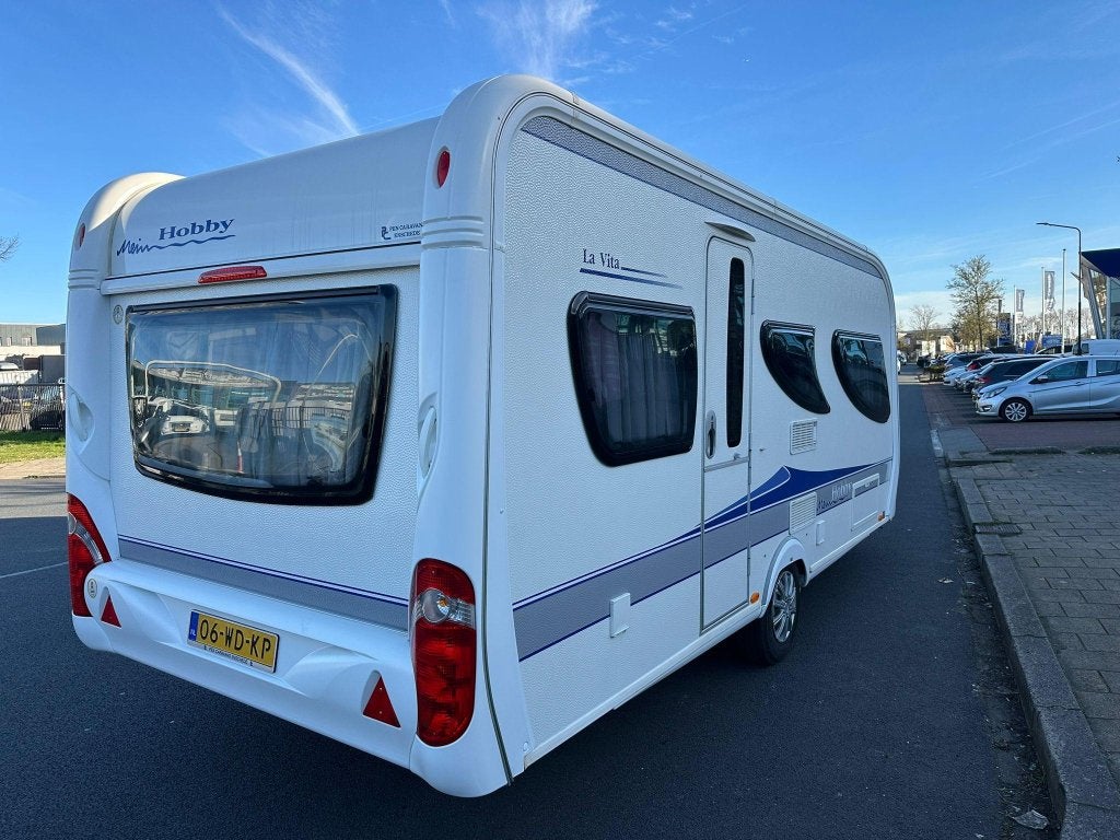 Hobby La Vita 495 UL MOVER TENT ZONDAG OPEN, Caravans en Kamperen, Caravans, Rondzit, Hobby, Bedrijf, Schokbreker