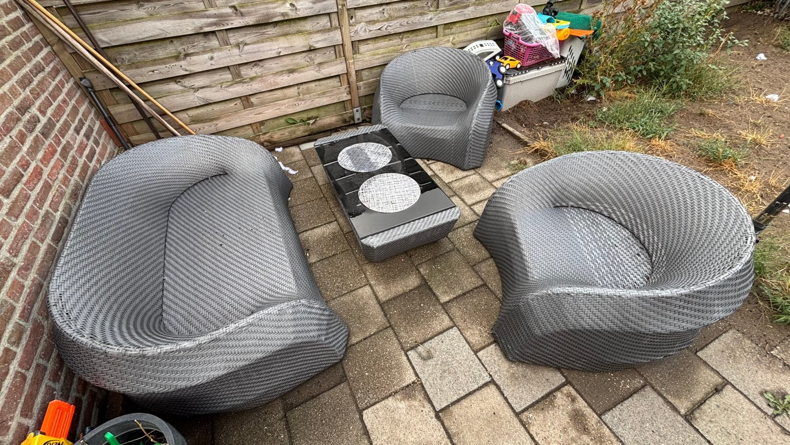 Tuinmeubels, Ophalen, 4 zitplaatsen, Kunststof, Gebruikt