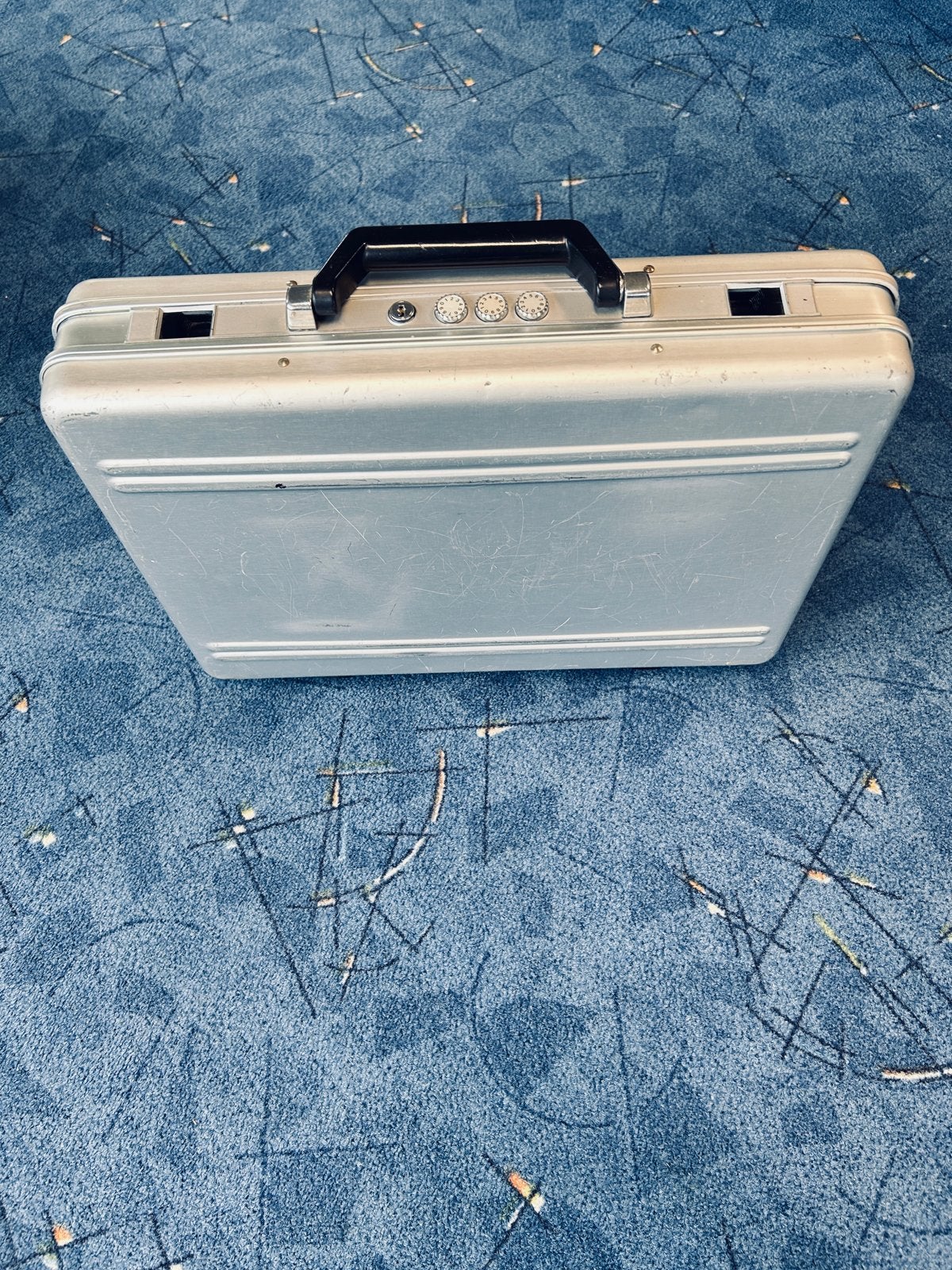 Vintage aluminium koffer met cijferslot, Gebruikt, 45 tot 55 cm, Slot, Minder dan 50 cm
