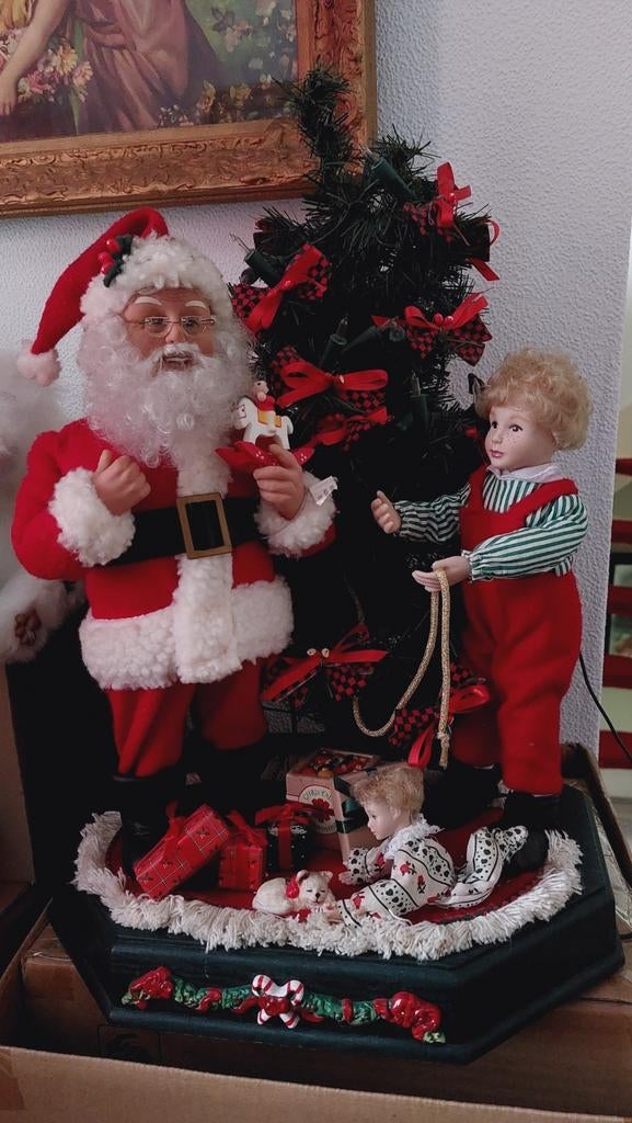 Holiday creations kerstman met kinderen, Diversen, Kerst, Ophalen