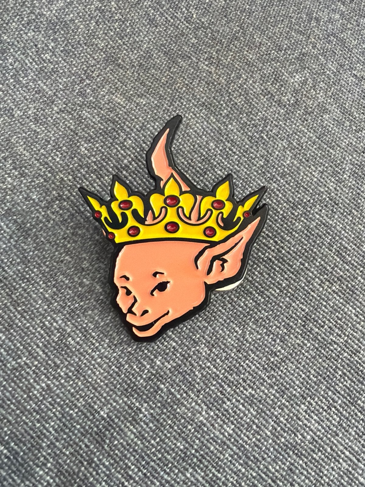 Elfia - elf fantasy fair pin, Ophalen, Gebruikt, Figuurtje, Speldje of Pin